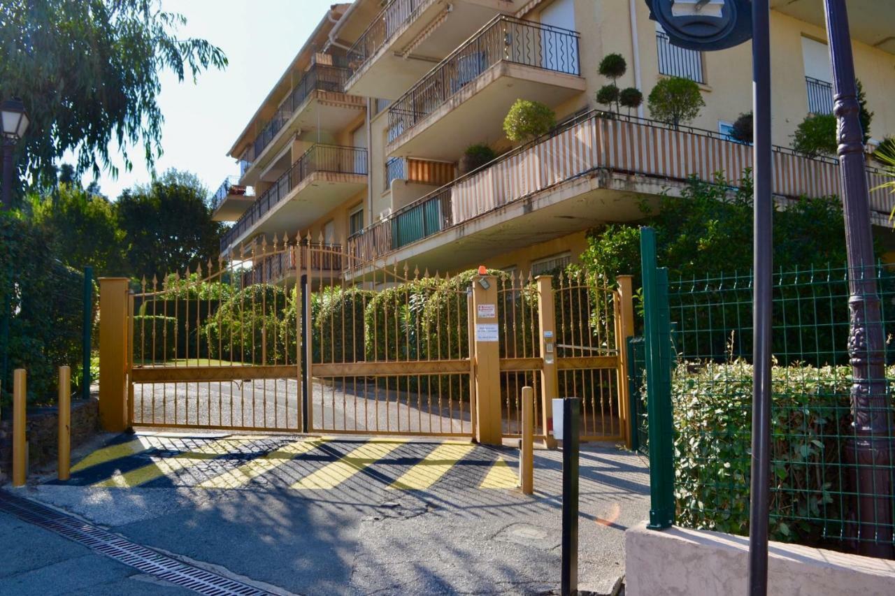 Apartment Eden Park Сен-Тропе Екстер'єр фото